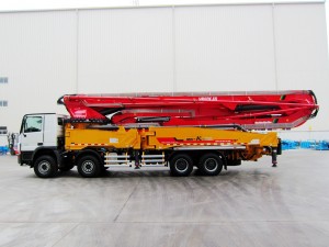 XCMG HB60K Truck-mounted Concrete Pump