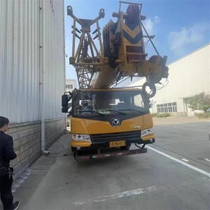 XCMG QY25K5F Truck Crane တစ်ပတ်ရစ်ရောင်းမည်။