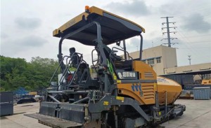 XCMG RP1253T Machine Paving Used
