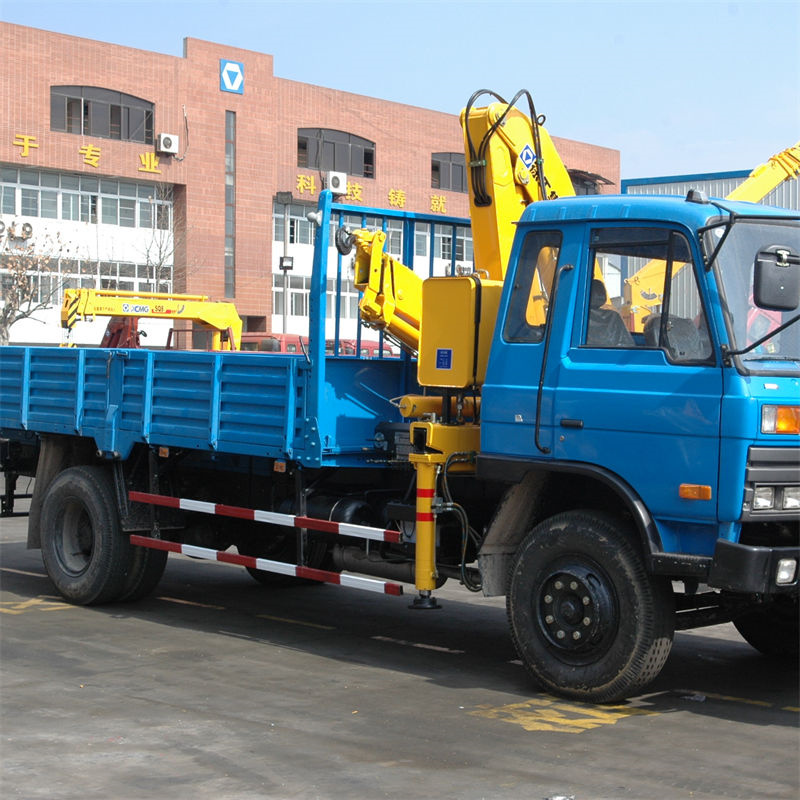 Used XCMG SQ5SK2Q  5ton Truck Mounted Crane For Sale
