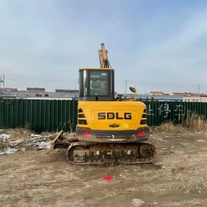 I-SDLG E665F ye-crawler excavator esetshenzisiwe