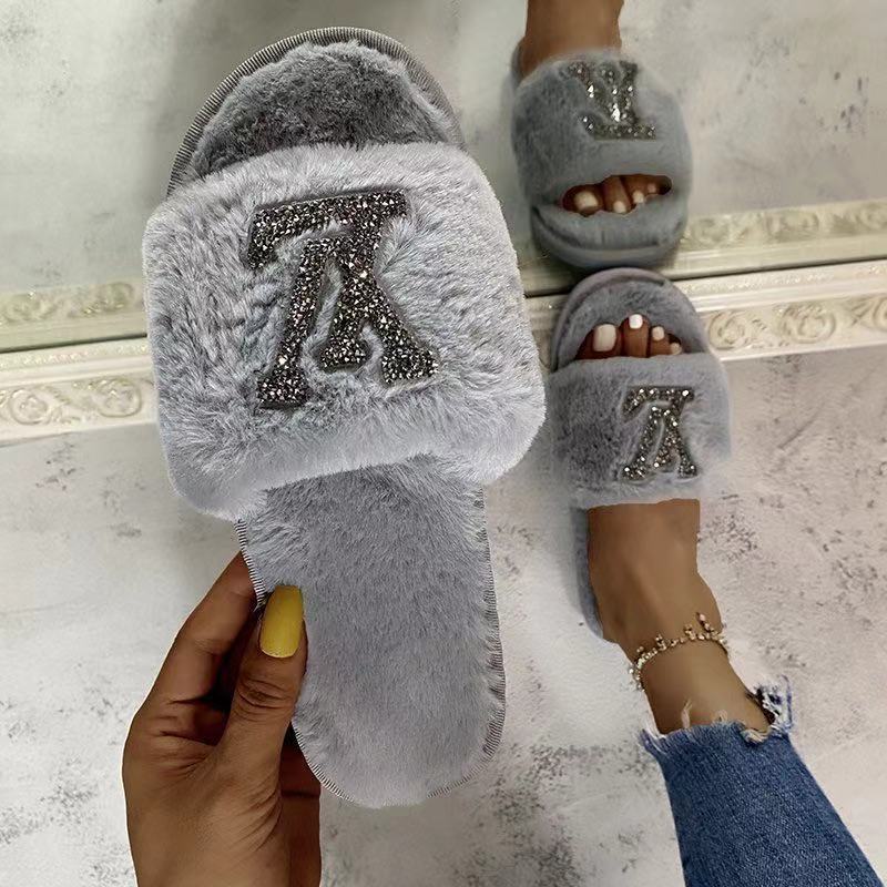 Wholesale fashion Slippers for Home Bedroom best replica shoes Featured Image