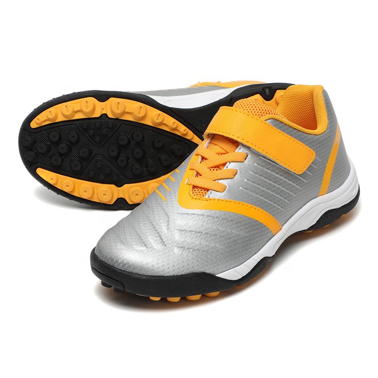 2021 Най-новият китайски Kid Man Детски висококачествени мъжки момчета Спортни обувки за изкуствена трева Футболни футболни обувки