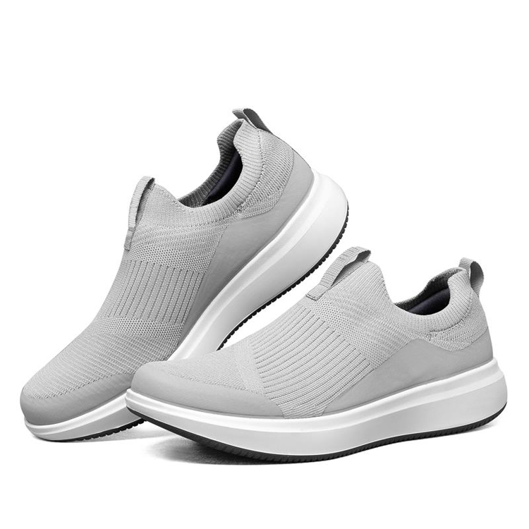 China Footwear Fashion Breathable Outdoor Zapatos Comfortable Light Weight Slip On Men's Casual Shoes