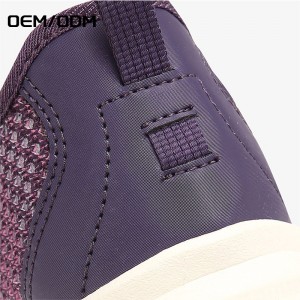 Comfortable and breathable knitted slip on flat causal men shoes sports sneakers