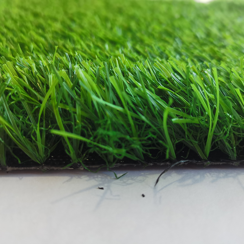 Artificial Grass Aisle Runner False Turf Featured Image