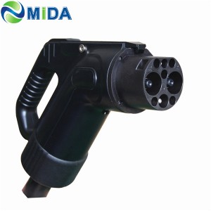 China 250A GBT GUN EV Plug DC Fast Charging Connector foar 40KW Quick DC Charger Station