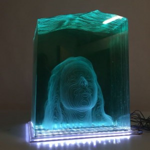 Cięcie laserowe akrylu 3D