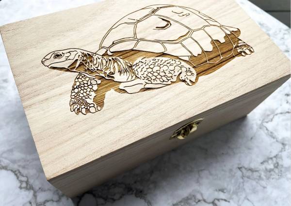 laser engraving basswood box