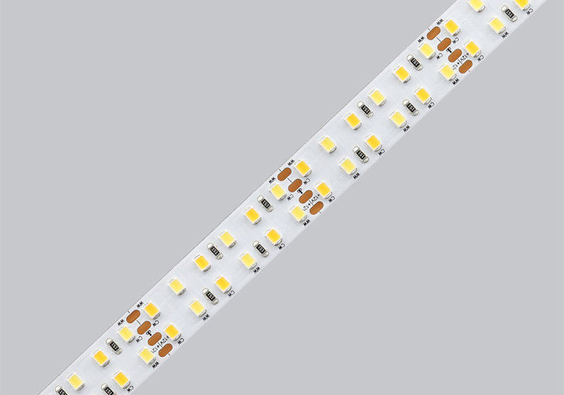 LED pásek s nastavitelnou teplotou barev