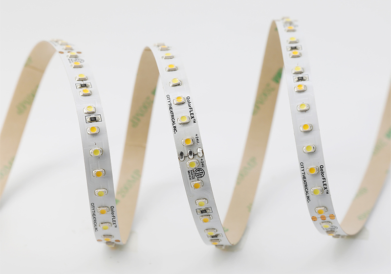 krāsu regulējamas LED lentes gaismas
