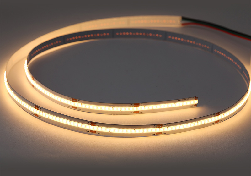 LED lentes gaismas ražotāji