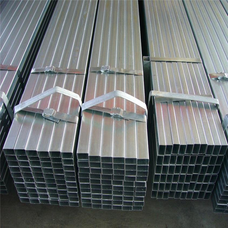 Добро дизајнирана кинеска нискоугљенична црна челична врућа поцинкована квадратна цев/правоугаона шупља цевна челична цев