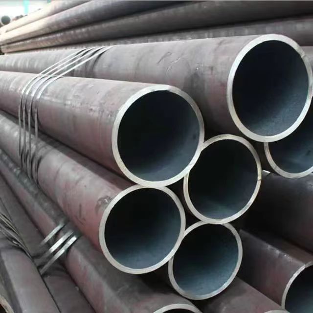 Tube en acier à souder Q345, tuyaux soudés noirs, matériaux de construction en métal, tuyaux en acier soudés personnalisés, acier au carbone galvanisé ERW