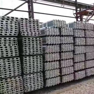 Manufacturer of China Manufacturer Supplied Building Material Galvanized Steel Profile Equal Angle Steel