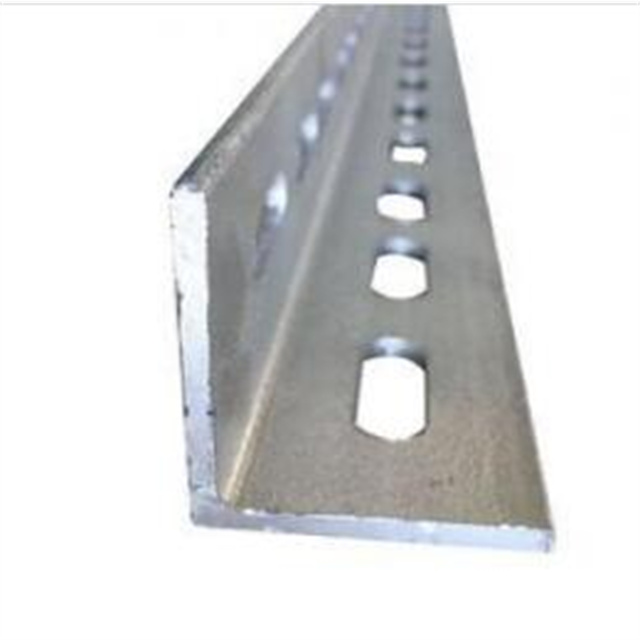 Carbon Steel Angle Bar Q235 For Electric Towers punch hole