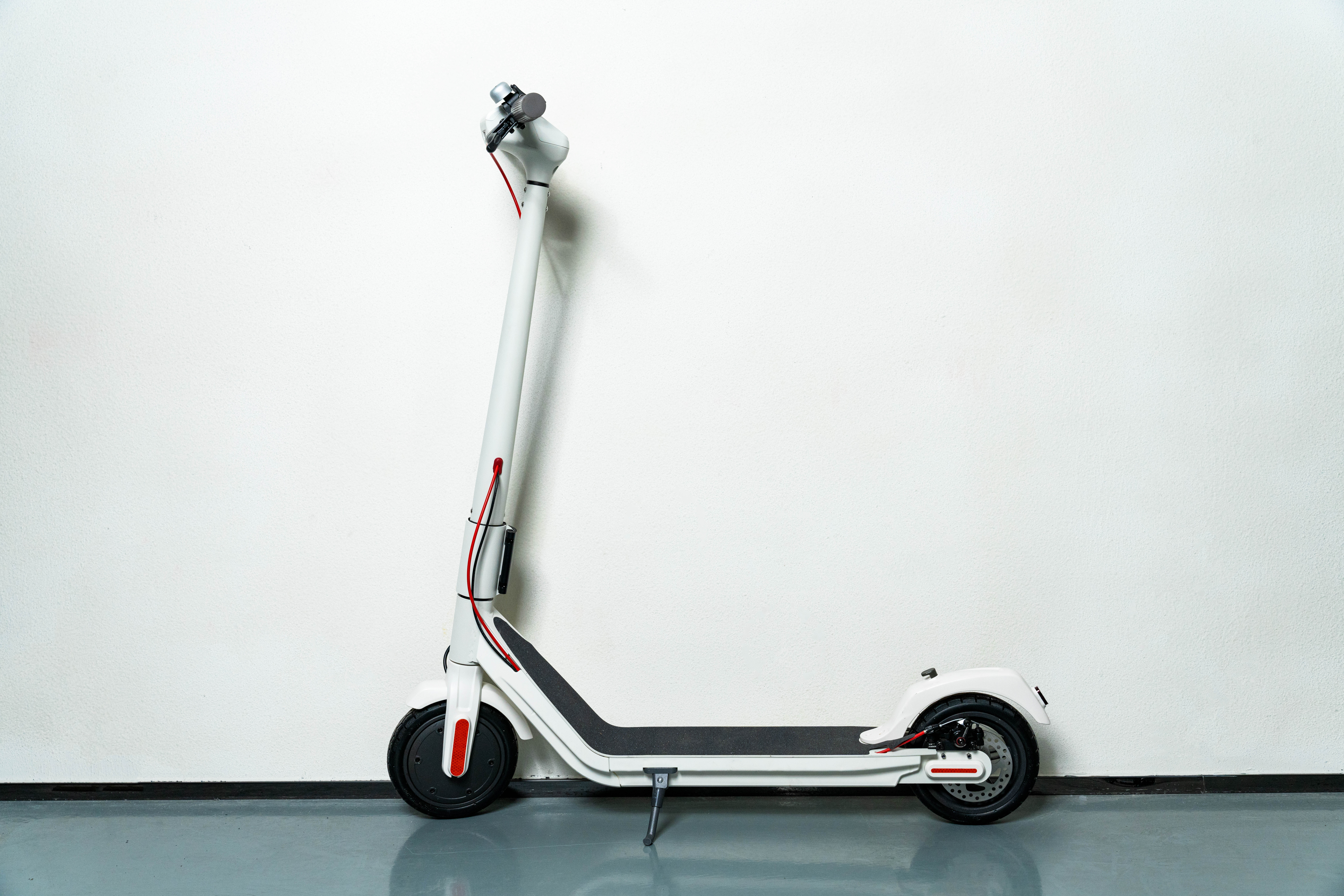 Mootoro Electric Scooter GS2250 -36V7.8AH/250W- 8″WHEEL Manufacturer Featured Image