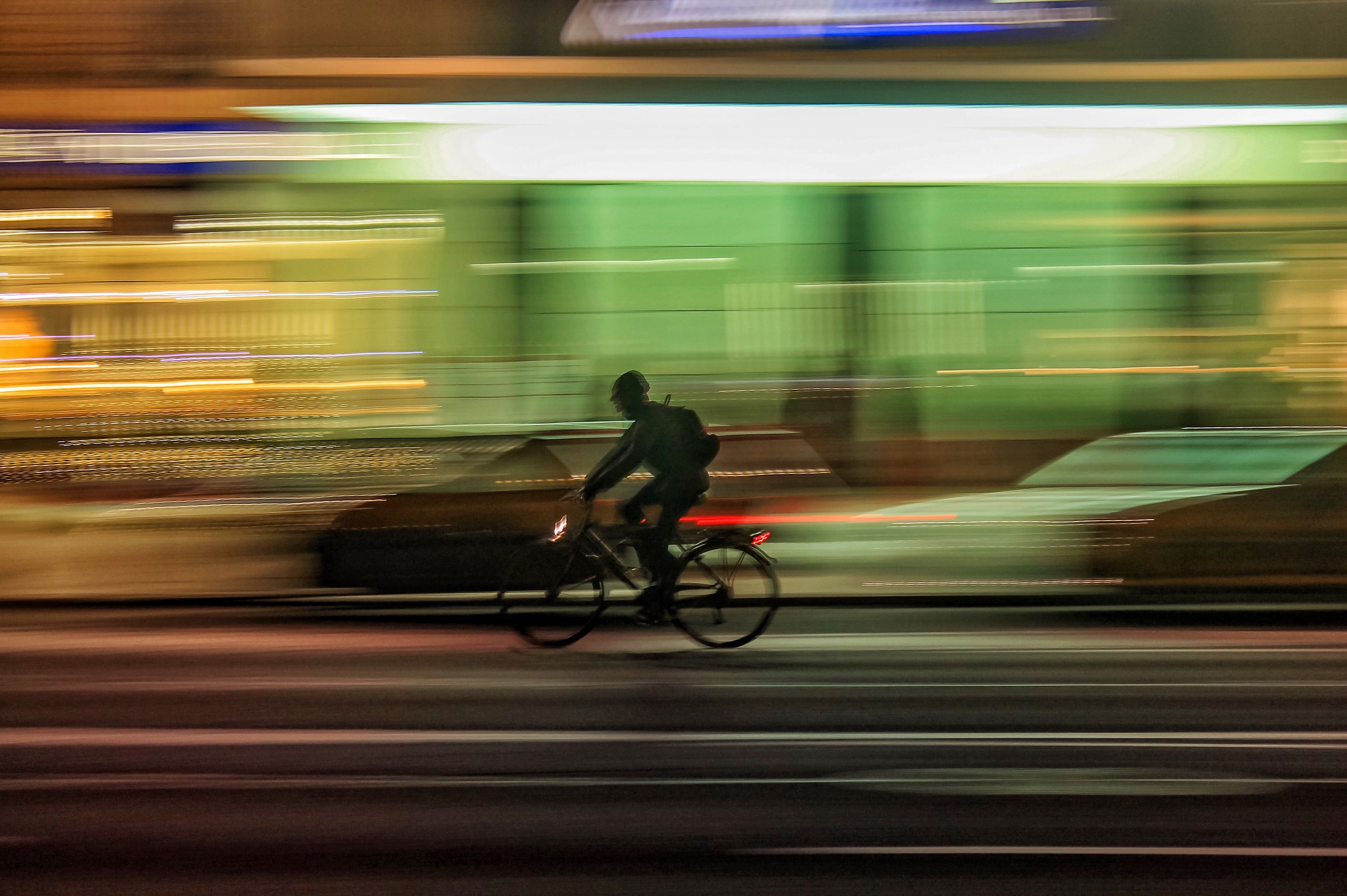 10 Tips for E-Bike Riding at Night