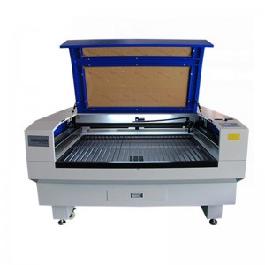 Nov CNC stroj za lasersko rezanje vlaken vrste 1390