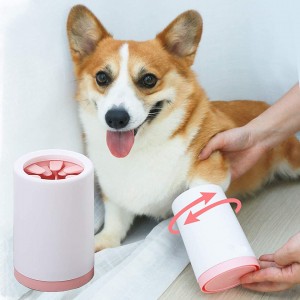 Durable Silicone Easy Cleaning Dog Paw Cleaner Cup