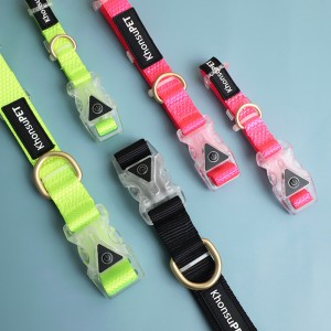 Personalized Reflective Nylon Dog Collar With Buckle