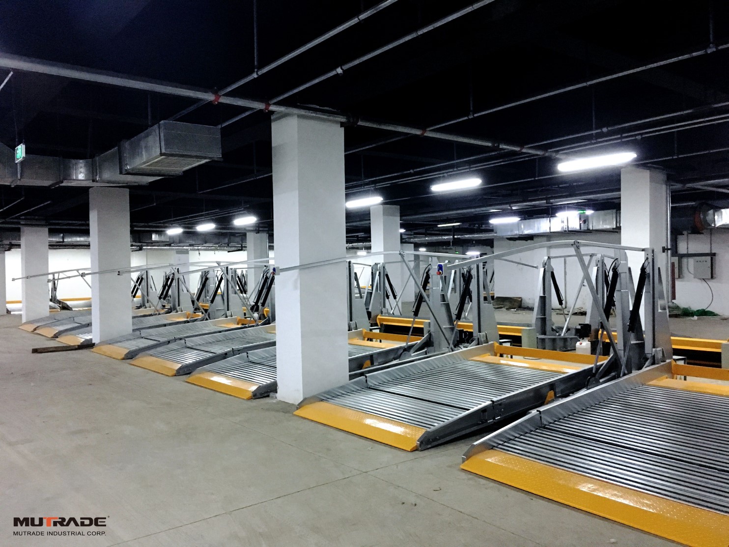 MAXIMIZING LOW CEILING PARKING EFFICIENCY WITH TPTP-2 TILTING PARKING LIFT