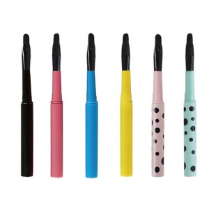Factory Cheap Hot Black Makeup Brush Sets - 4 Colors to Choose Portable Mini Lip Brush Makeup Brush Lipstick Brush Tool with lid – MyColor