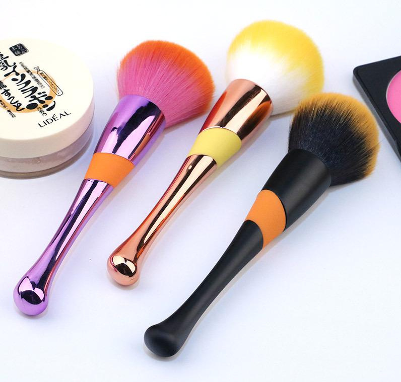 BEGINNER’S GUIDE TO MAKEUP BRUSHES