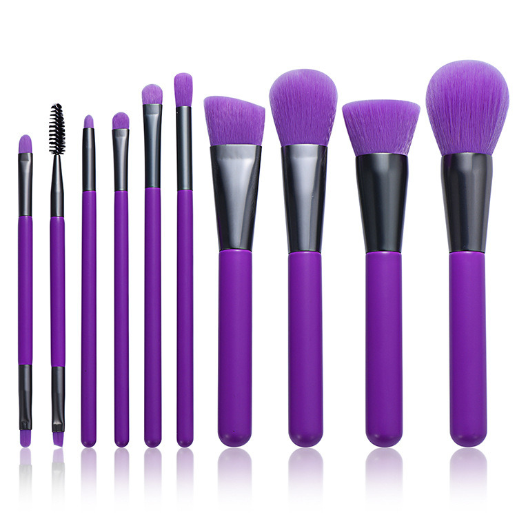 How and how often to clean your makeup brush?