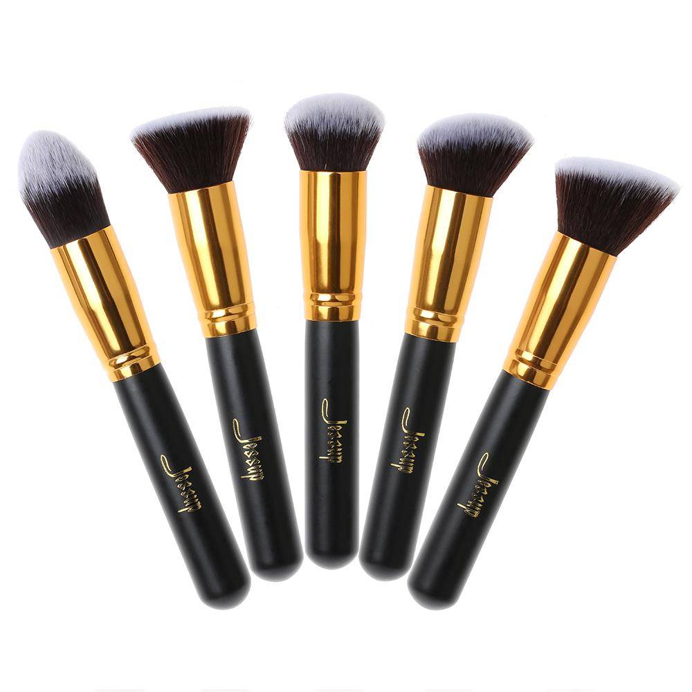 What are the most basic and commonly used makeup brushes?