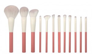 12 Piece Professional Premium Synthetic Foundation Powder Concealers Eye Shadows Makeup Brushes Set