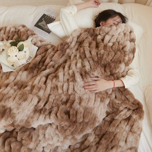 Wholesale Super Soft Polyester Plush Rabbit Faux Fur Throw Blankets for Winter