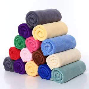 Wholesale Custom Microfiber Super Soft Ultra-dry and Absorbent Hair Salon Towels and Face Towels for Women
