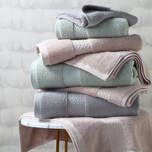 Wholesale Hotel Luxury Soft Absorbent 100% Cotton Bath Towel Set Online