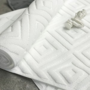High Quality 100% Cotton Hotel White Embossed Jacquard Hotel Bathroom Anti Slip Bath Mat