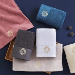 Luxury Hotel Embroidered Bath Towel Set 100% Cotton Hotel Supplies Custom Logo