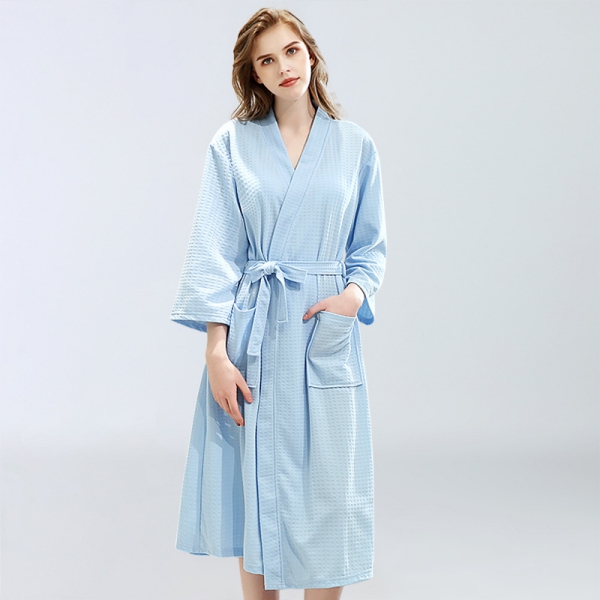 China Wholesale Embroidered Robes Manufacturers - Spring/Summer Season Bathrobe Waffle Couple Nightgown Bath Robe – Natural Wind