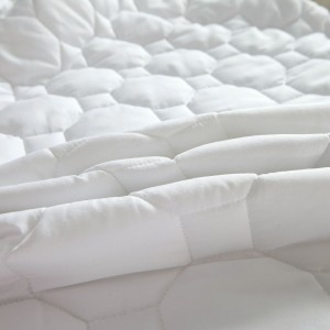 Custom Water Proof Hypoallergenic Quilted Cotton Fitted Sheets Mattress Protector Waterproof Mattress Cover with Zipper
