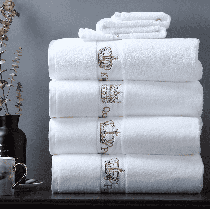Men’s and women’s bath towels are pure cotton soft and comfortable Featured Image