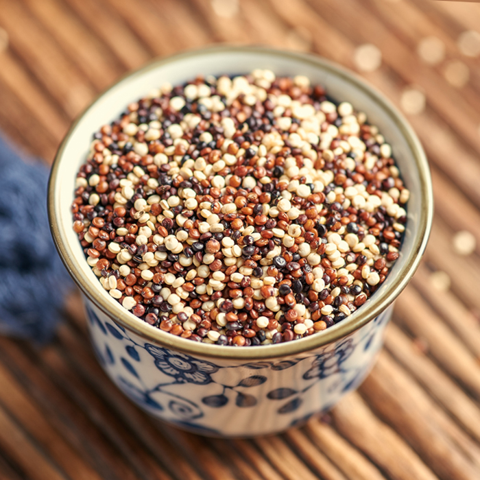 The food and Agriculture Organization of the United Nations suggests that quinoa should be used as the main food supplement in China