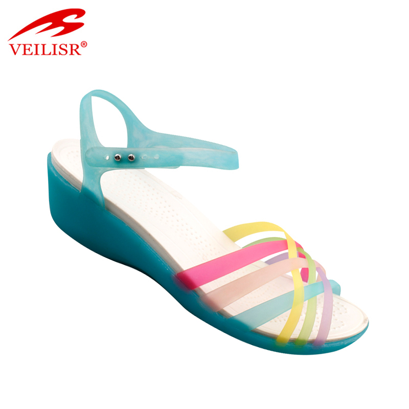 2017 fashion PVC plastic ladies clear jelly wedge sandals