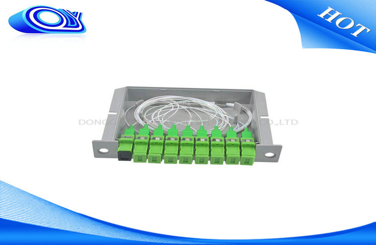 Compact Design 1 * 8 Optical PLC Splitter Low Insertion Loss For Communication Featured Image
