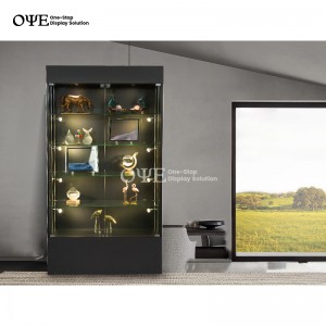 Skleněná vitrína se dvěma skleněnými policemi a tovární cenou |OYE