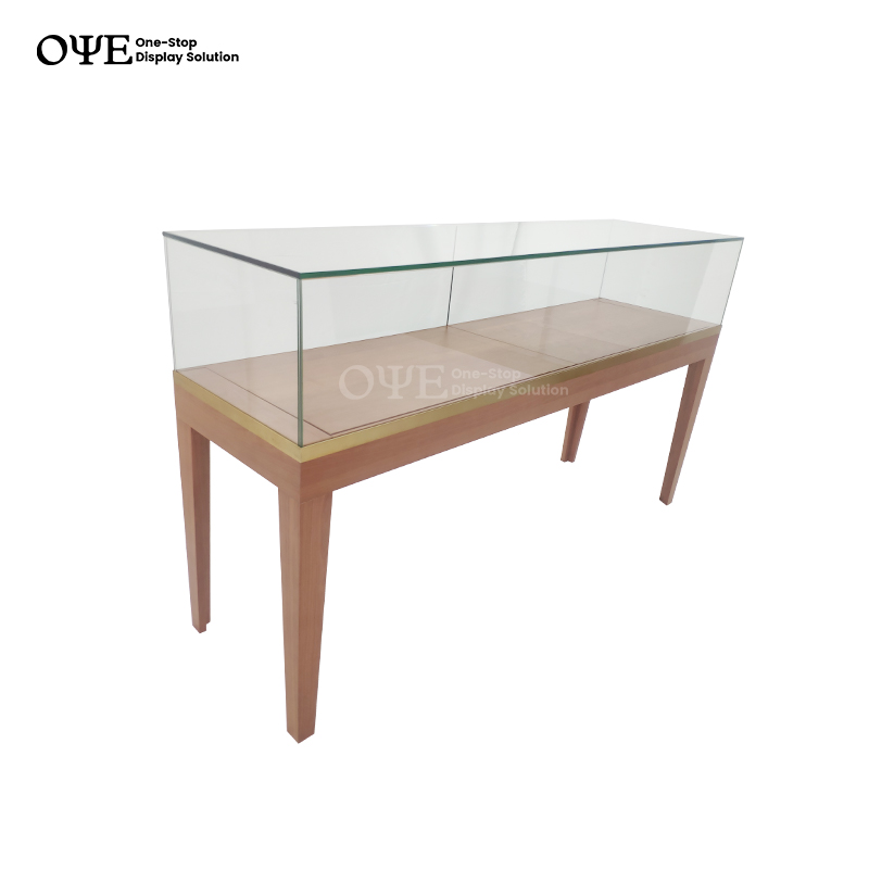 https://www.oyeshowcases.com/glass-jewelry-display-case-tray-with-lockable-door-oye-product/
