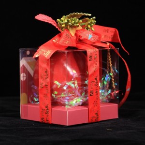 Christmas Candy Box Plastic Clear Gift Boxes Christmas Weddings Party Favors Boxes Xmas Holiday Party Treat Cookies Gift Box with Butterfly Bow Handle for Winter Holiday New Year Party