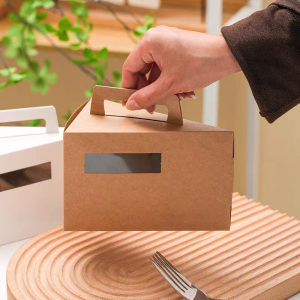 Portable Triangular Cake Box