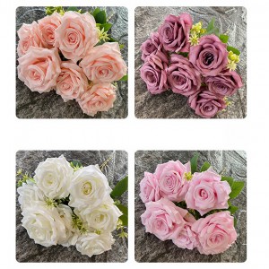 Seven-pronged Corner Roses
