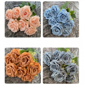 Seven-pronged Corner Roses
