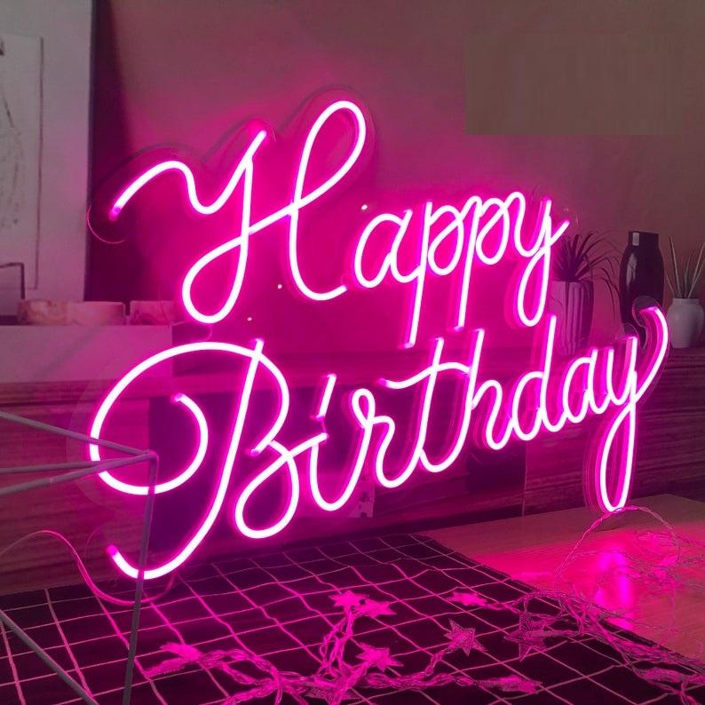 Drop Shipping No MOQ Waterproof Birthday Happy Name Led Acrylic Xweserkirî Nîşana Neon Ronahî Xweserî ji bo Xemilandina Sersalê