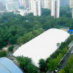 Стадион Wuyishan Hongyun Sports Air Dome — крытый спортивный зал с воздушной мембранной конструкцией